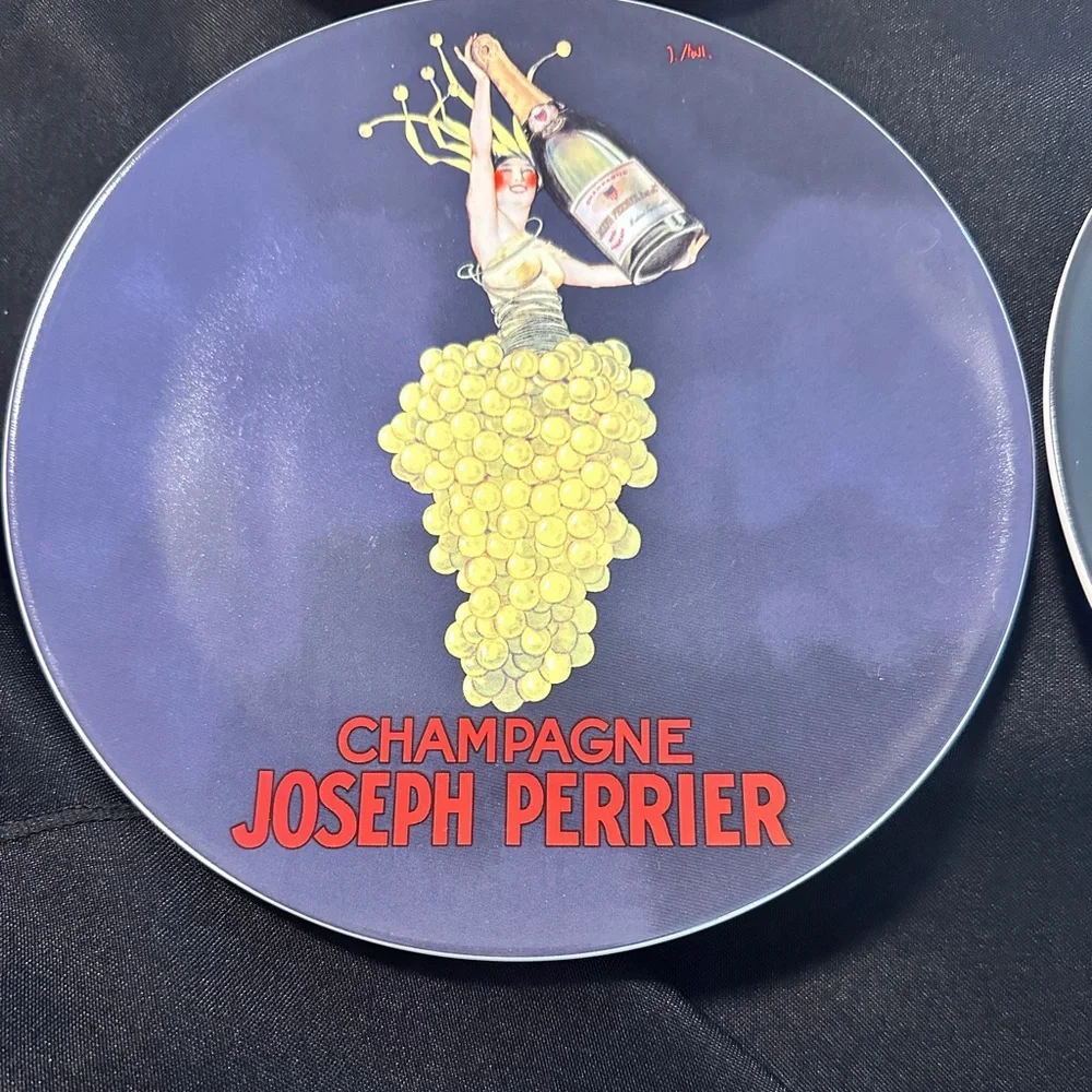 4‎ POTTERY BARN BUBBLY Cocktail/Salad/Dessert 8